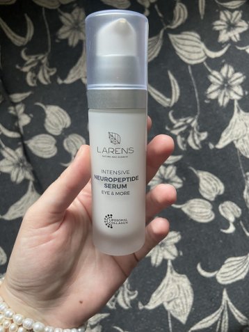 Luxusné krémové sérum na očné okolie a mimické vrásky-Neuropeptide Serum Eye & More.