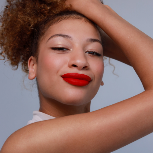 Tekutý matný rúž - Larens Colour Liquid Lipstick - TRUE RED